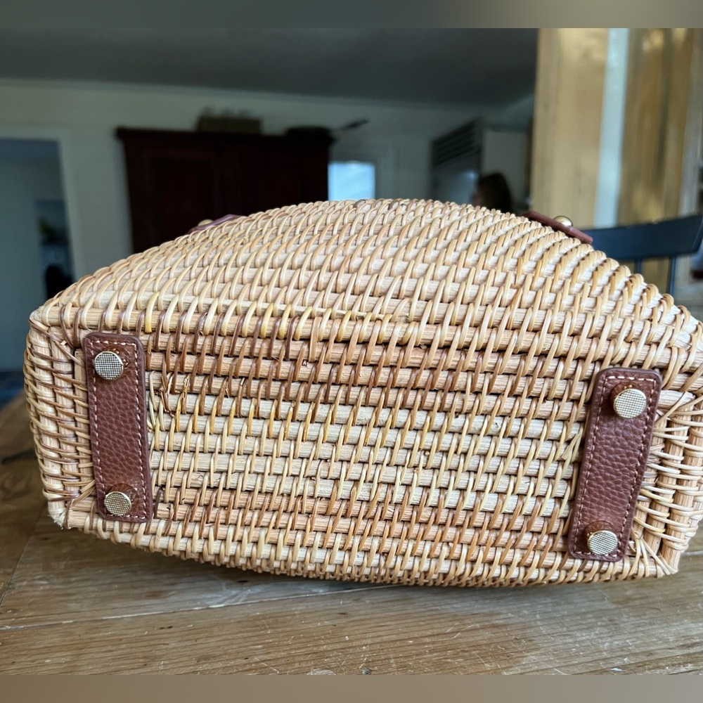 Straw Handbag New - Picture 2 of 14